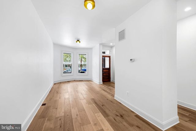 3539 ROLAND AVE, Baltimore, MD 21211