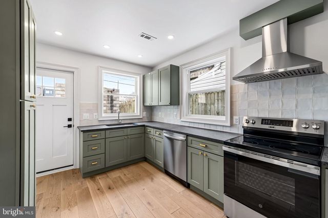 3539 ROLAND AVE, Baltimore, MD 21211