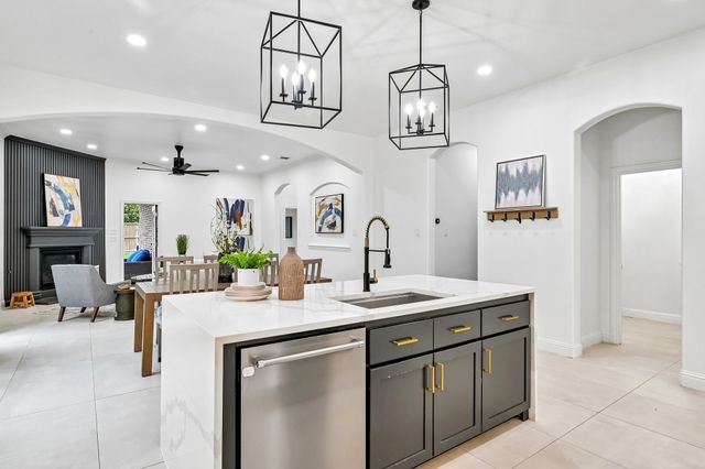 787 Deverson Drive, Rockwall, TX 75087