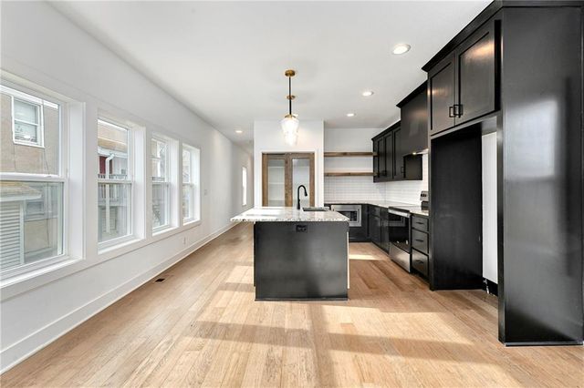 4133 Virginia Avenue, Kansas City, MO 64110