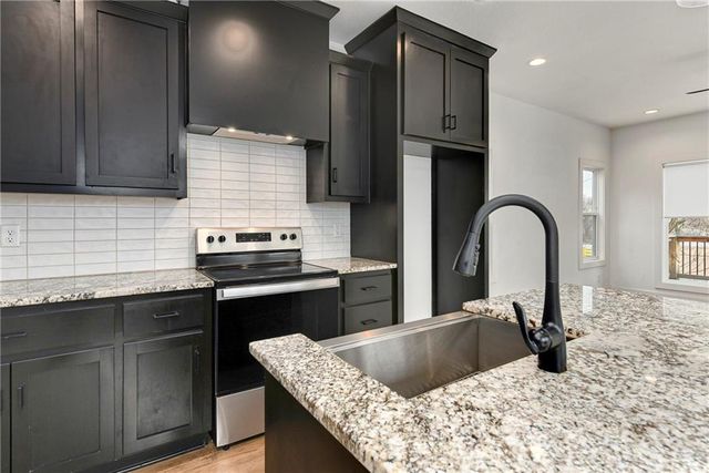 4133 Virginia Avenue, Kansas City, MO 64110