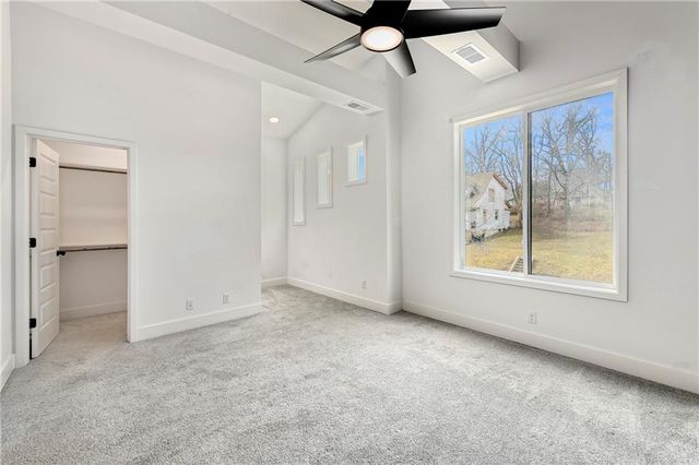 4133 Virginia Avenue, Kansas City, MO 64110