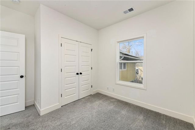 4133 Virginia Avenue, Kansas City, MO 64110