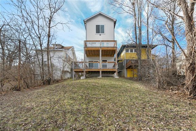 4133 Virginia Avenue, Kansas City, MO 64110