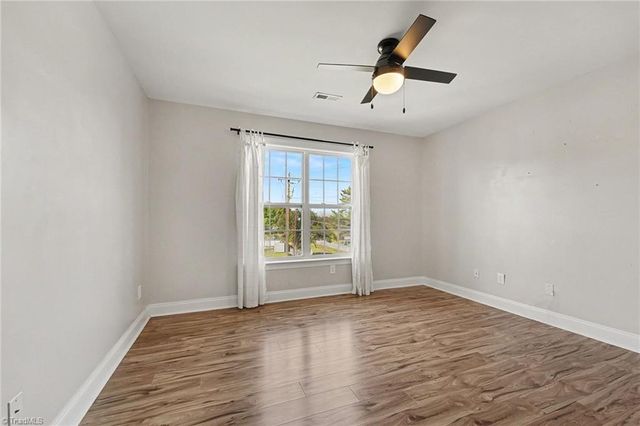 5195 Sheffield Drive, Kernersville, NC 27284