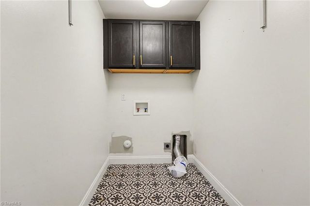 5195 Sheffield Drive, Kernersville, NC 27284
