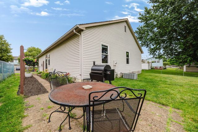 2321 Spring Cress Avenue, Grove City, OH 43123