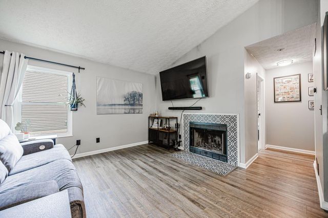 2321 Spring Cress Avenue, Grove City, OH 43123