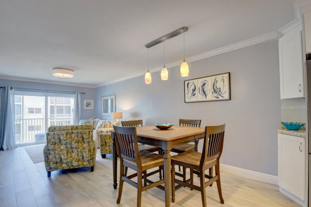 650 Snug Harbor Drive G307, Boynton Beach, FL 33435