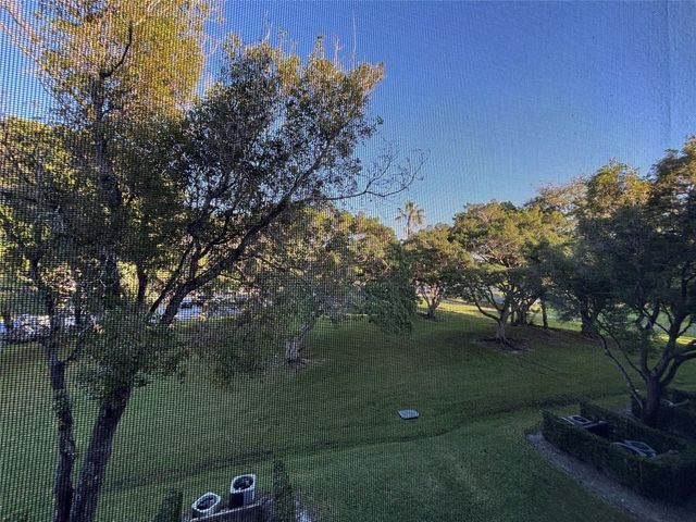 1401 SW 135th Terrace 307H, Pembroke Pines, FL 33027