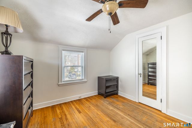 61 Astoria Avenue, Bridgeport, CT 06604