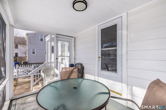 61 Astoria Avenue, Bridgeport, CT 06604