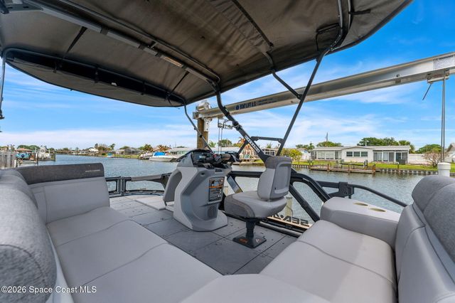 1060 Montego Bay Drive N, Merritt Island, FL 32953