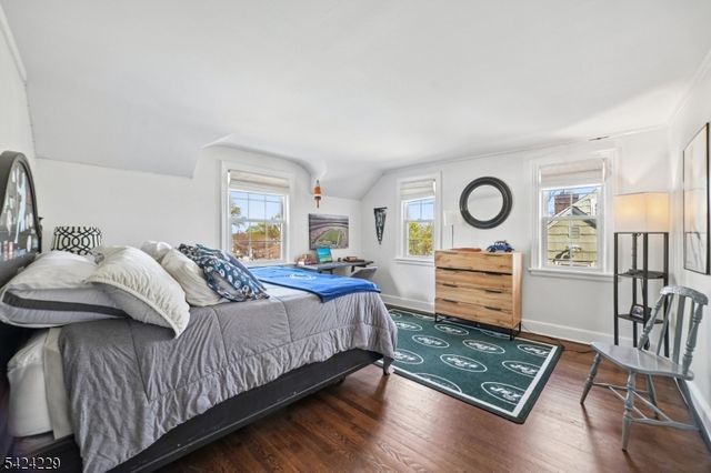 44 Pine St, West Orange Twp., NJ 07052