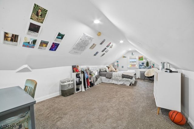 44 Pine St, West Orange Twp., NJ 07052