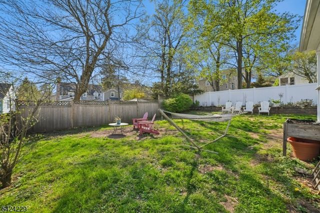44 Pine St, West Orange Twp., NJ 07052