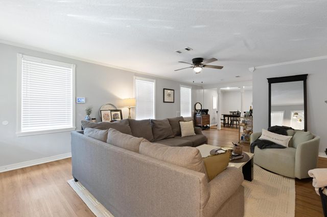 416 S 15th Ave., Hattiesburg, MS 39401