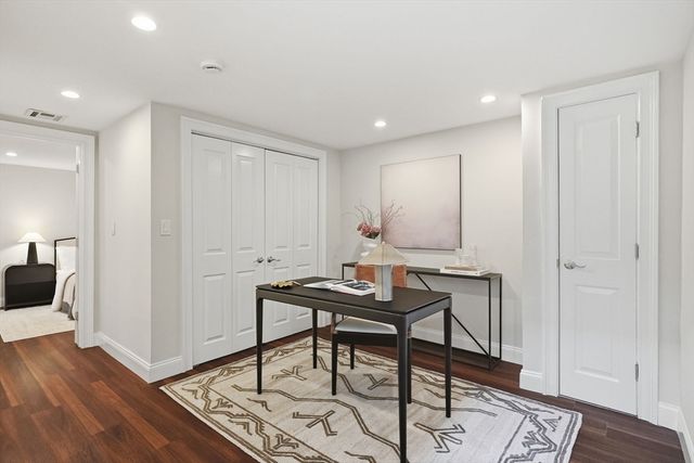 155 W 9th St. 1, Boston, MA 02127