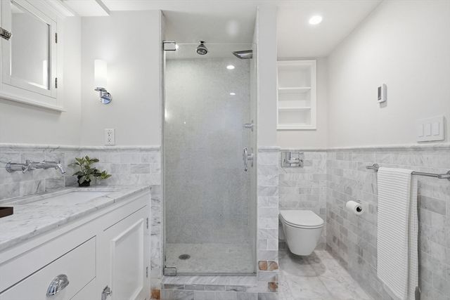 155 W 9th St. 1, Boston, MA 02127