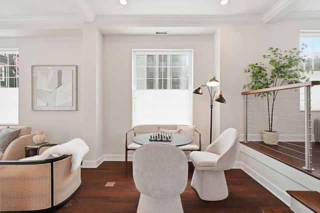 155 W 9th St. 1, Boston, MA 02127