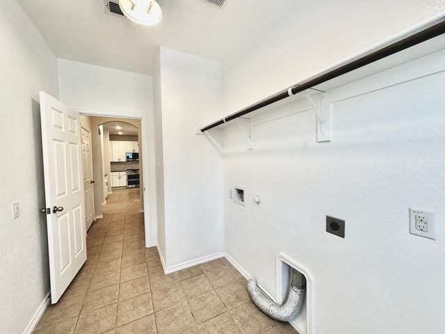 4918 Liberty Hill Trail, Sherman, TX 75092