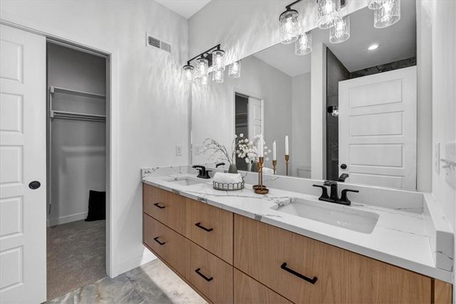 9312 Freedom Street, Lenexa, KS 66227