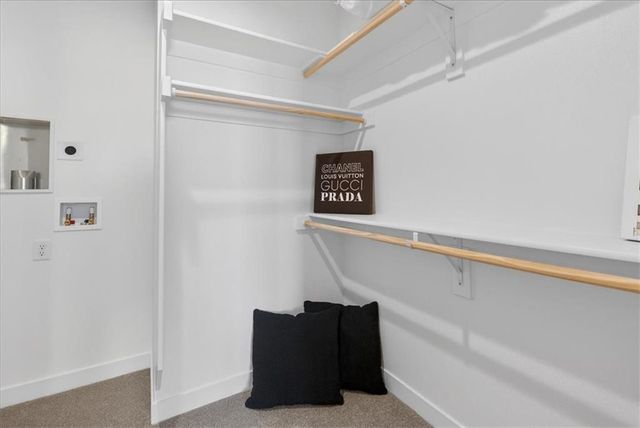 9312 Freedom Street, Lenexa, KS 66227