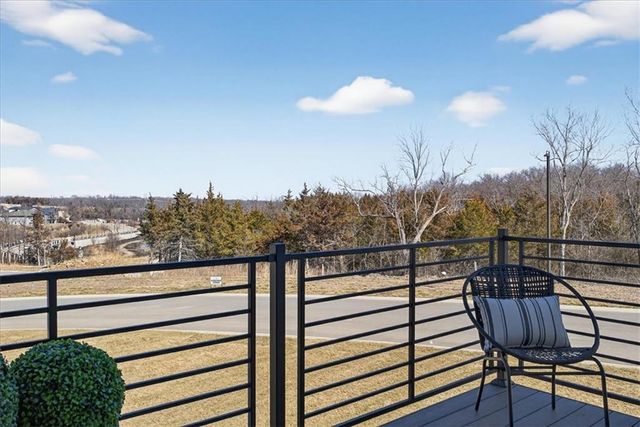 9312 Freedom Street, Lenexa, KS 66227