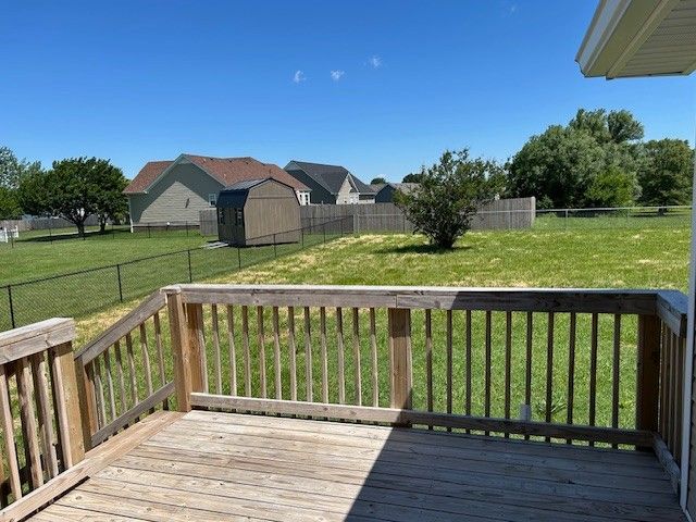 1047 Tylertown Rd, Clarksville, TN 37040