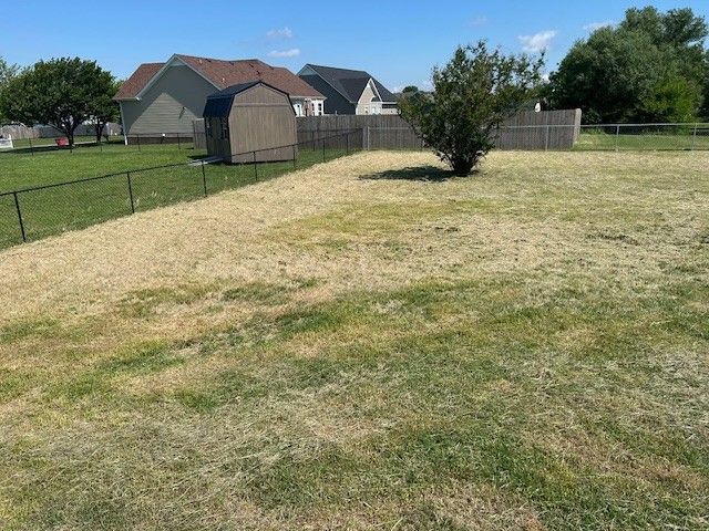 1047 Tylertown Rd, Clarksville, TN 37040