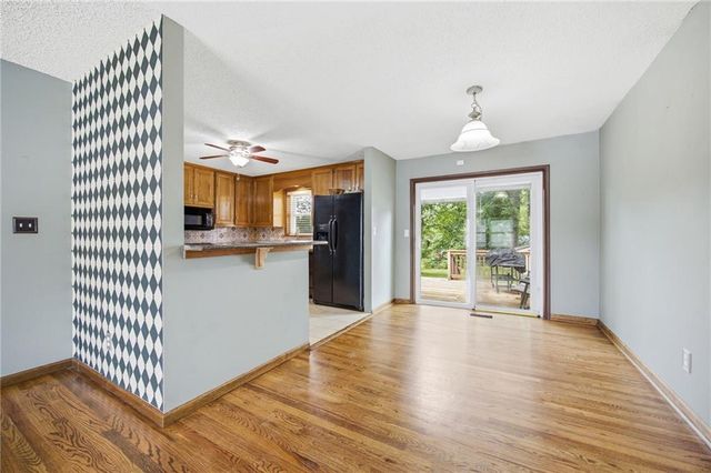 9214 Mastin Street, Overland Park, KS 66212