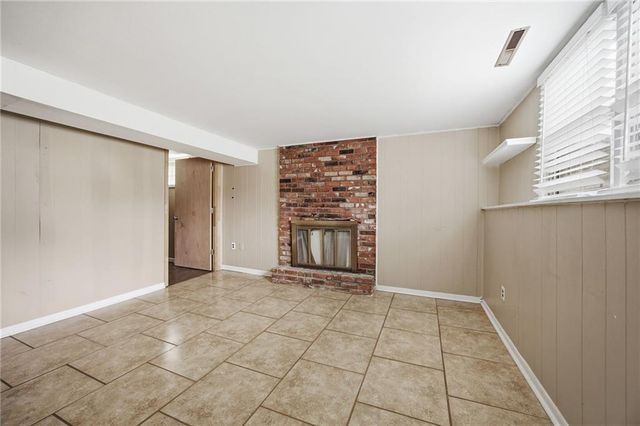 9214 Mastin Street, Overland Park, KS 66212