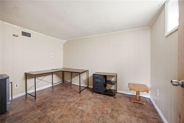 9214 Mastin Street, Overland Park, KS 66212