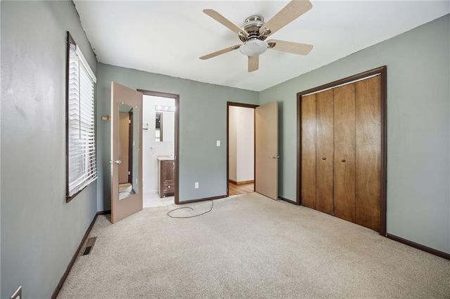 9214 Mastin Street, Overland Park, KS 66212