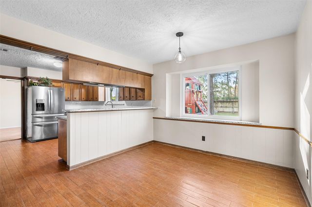 723 Shadowbrook Drive, Spring, TX 77380