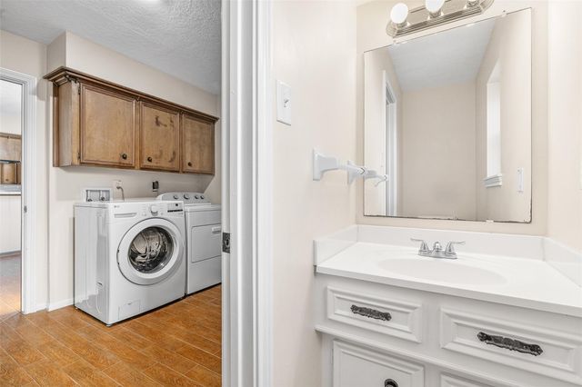 723 Shadowbrook Drive, Spring, TX 77380