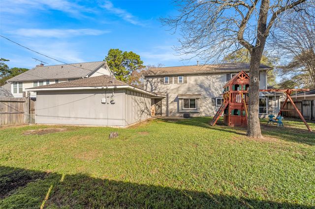 723 Shadowbrook Drive, Spring, TX 77380