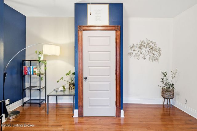 921 Mary St, Louisville, KY 40204