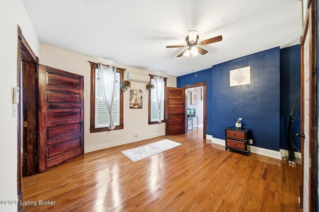 921 Mary St, Louisville, KY 40204