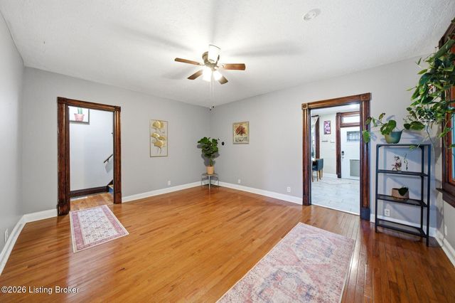 921 Mary St, Louisville, KY 40204