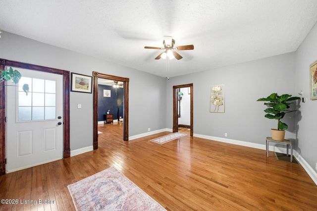 921 Mary St, Louisville, KY 40204