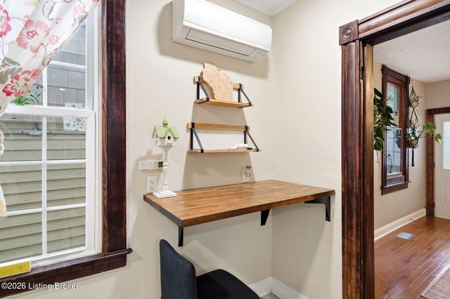 921 Mary St, Louisville, KY 40204