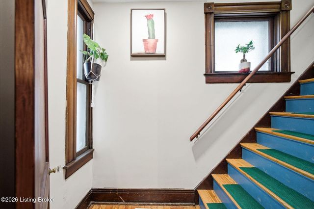 921 Mary St, Louisville, KY 40204