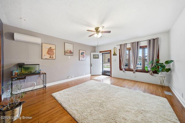 921 Mary St, Louisville, KY 40204