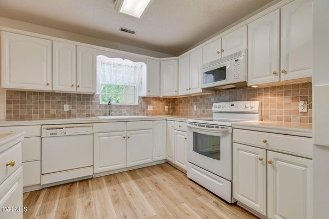 811 Fain Avenue, 811, Kingsport, TN 37660
