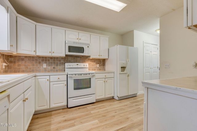 811 Fain Avenue, 811, Kingsport, TN 37660