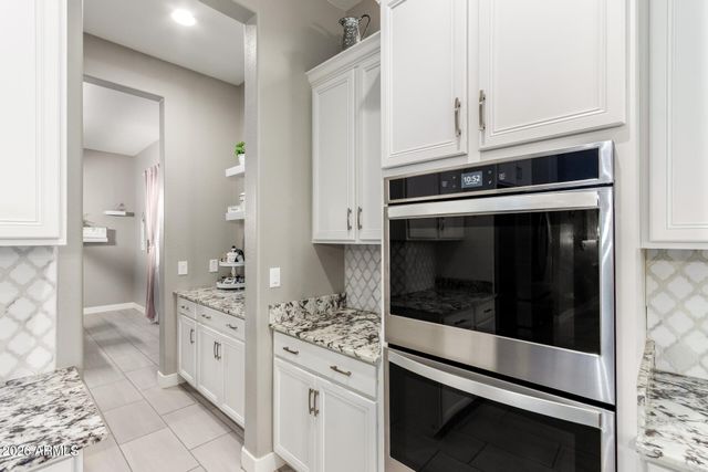 22903 E SONOQUI Boulevard, Queen Creek, AZ 85142