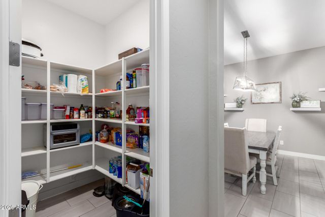 22903 E SONOQUI Boulevard, Queen Creek, AZ 85142