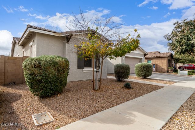22903 E SONOQUI Boulevard, Queen Creek, AZ 85142