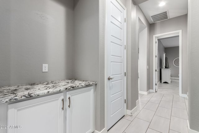 22903 E SONOQUI Boulevard, Queen Creek, AZ 85142